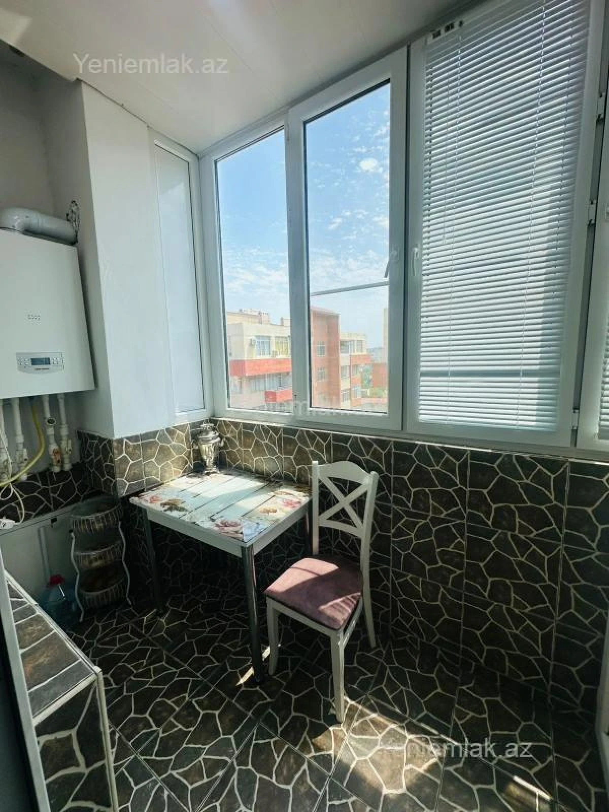 Satılır 4 otaqlı yeni tikili 150 m²