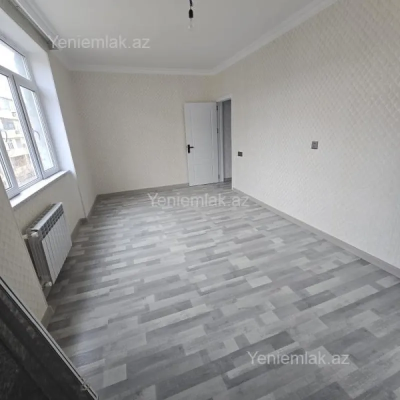 Satılır 2 otaqlı köhnə tikili 50 m²