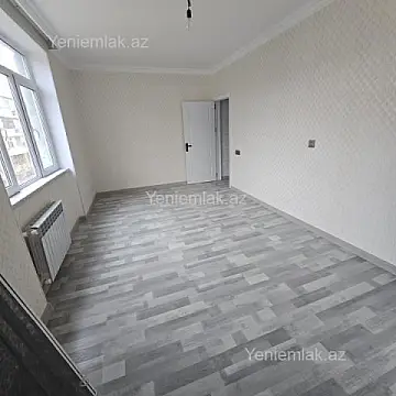 Satılır 2 otaqlı köhnə tikili 50 m²