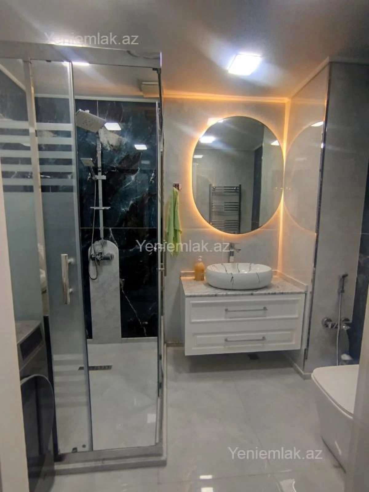 Satılır 2 otaqlı yeni tikili 110 m²