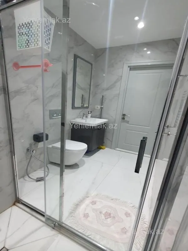 Satılır 3 otaqlı yeni tikili 80 m²