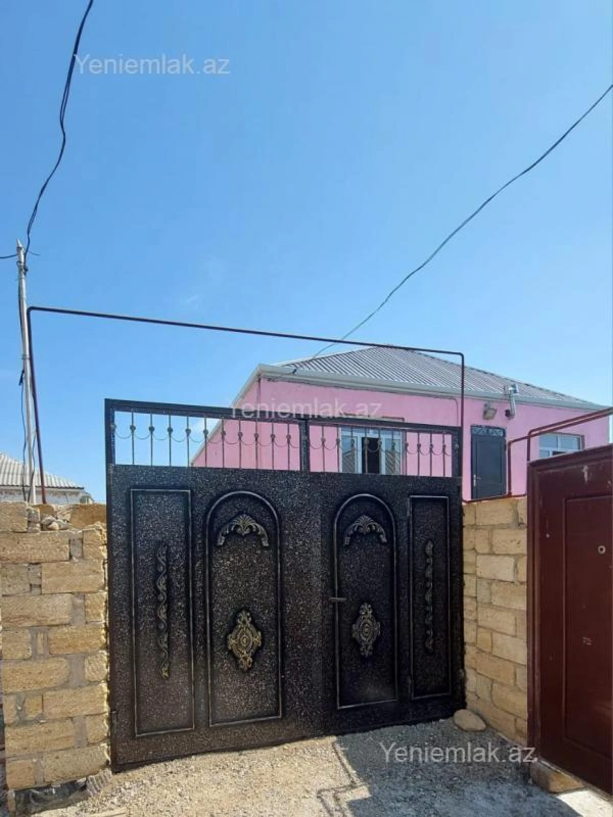 Satılır 3 otaqlı həyət evi 100 m²