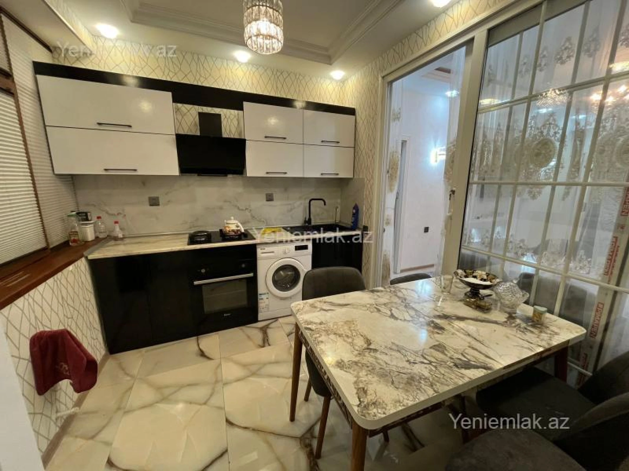 Satılır 3 otaqlı yeni tikili 73 m²