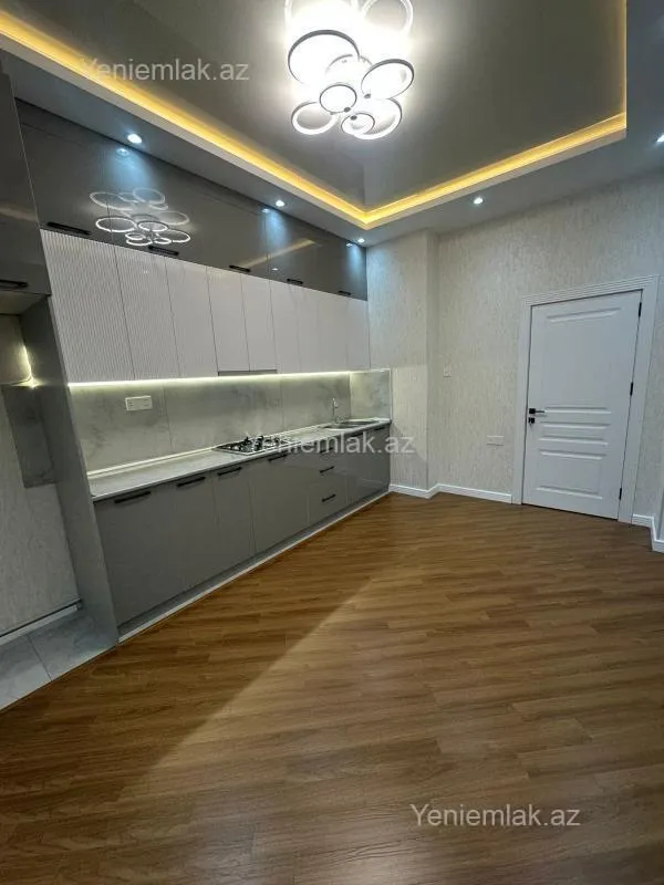 Satılır 2 otaqlı yeni tikili 85 m²