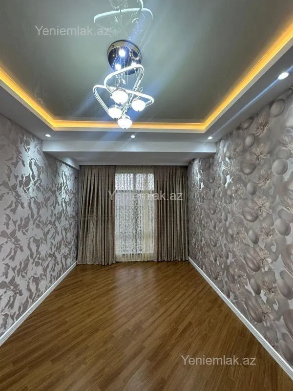 Satılır 2 otaqlı yeni tikili 85 m²