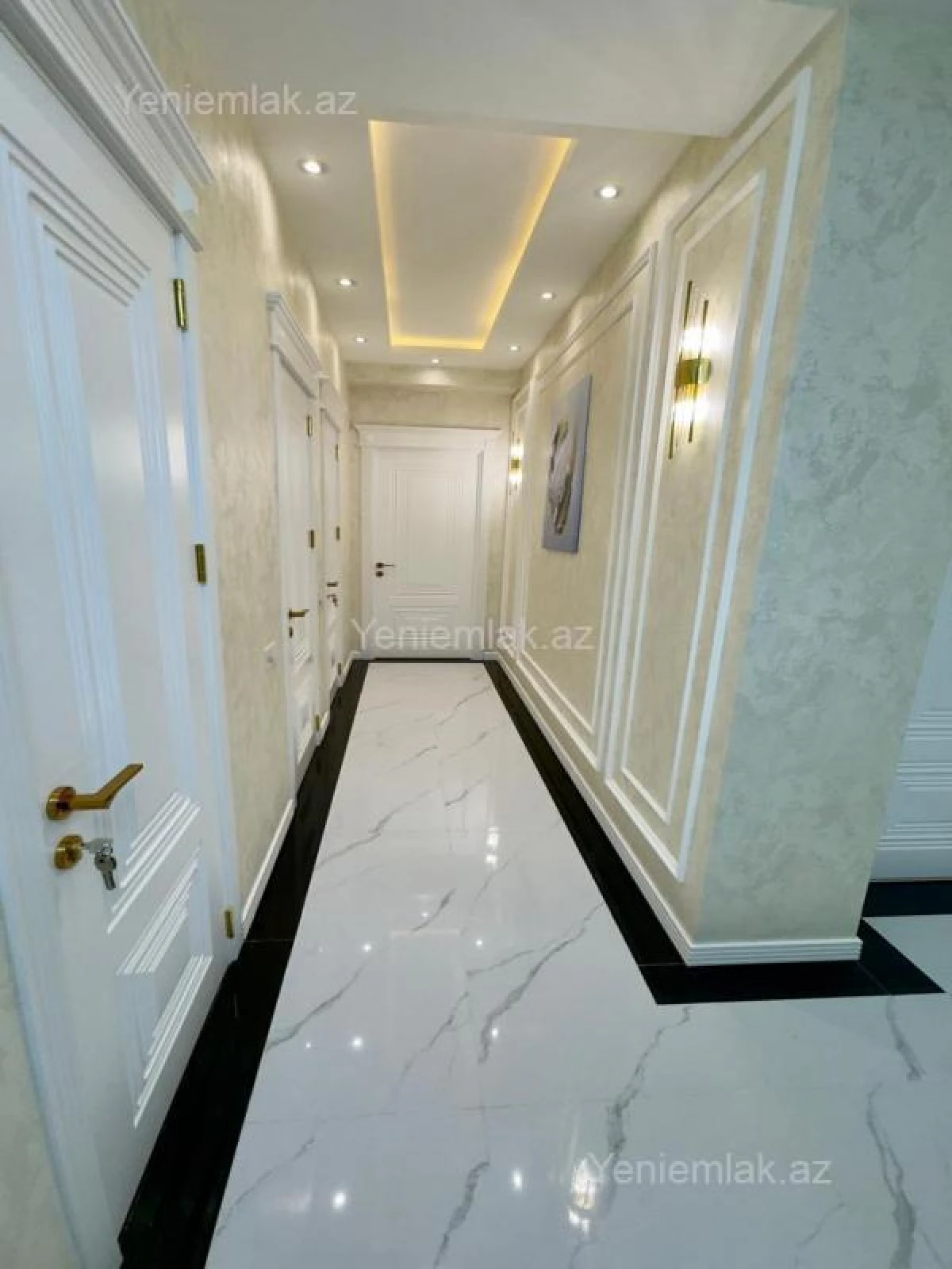 Satılır 3 otaqlı yeni tikili 105 m²