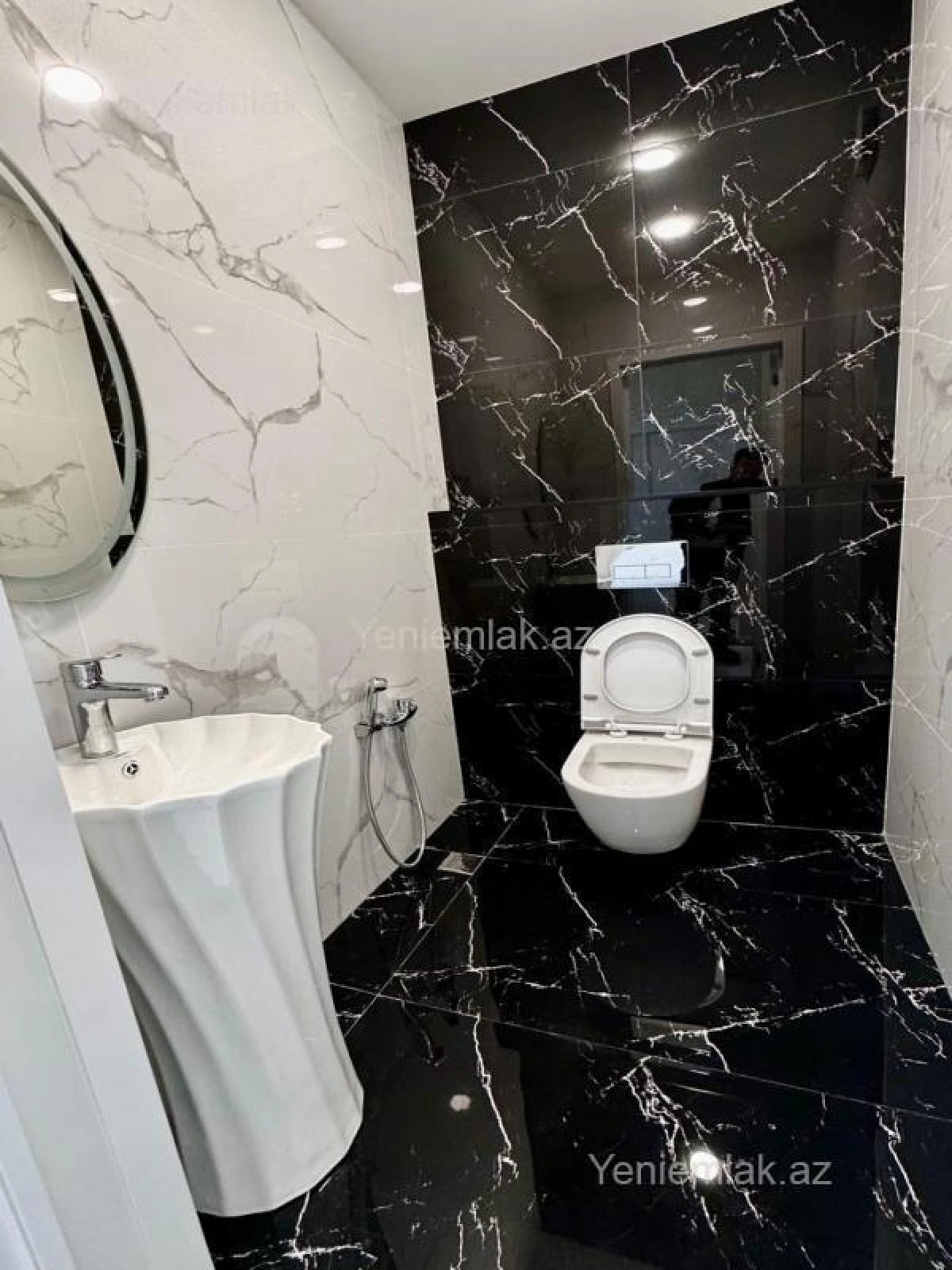 Satılır 3 otaqlı yeni tikili 105 m²