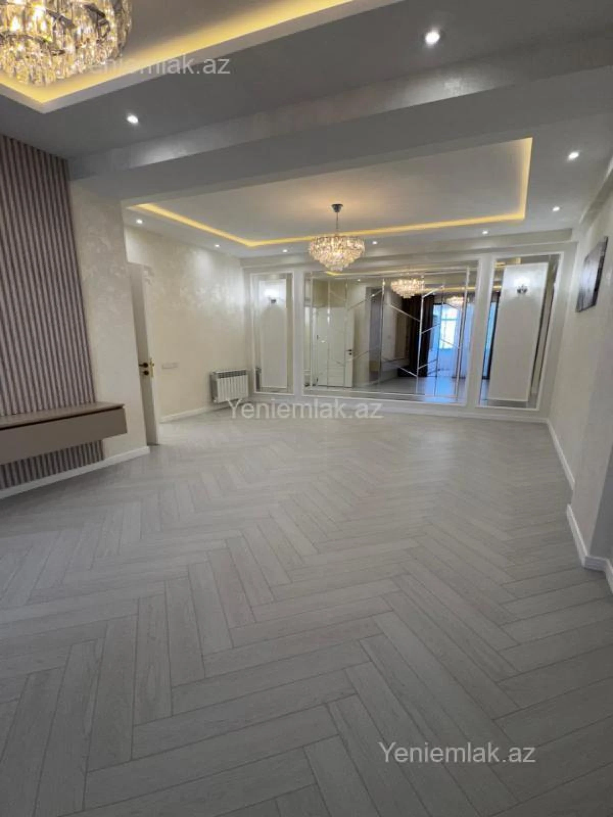 Satılır 3 otaqlı yeni tikili 105 m²