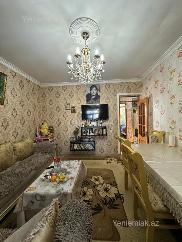 Satılır 3 otaqlı həyət evi 80 m²