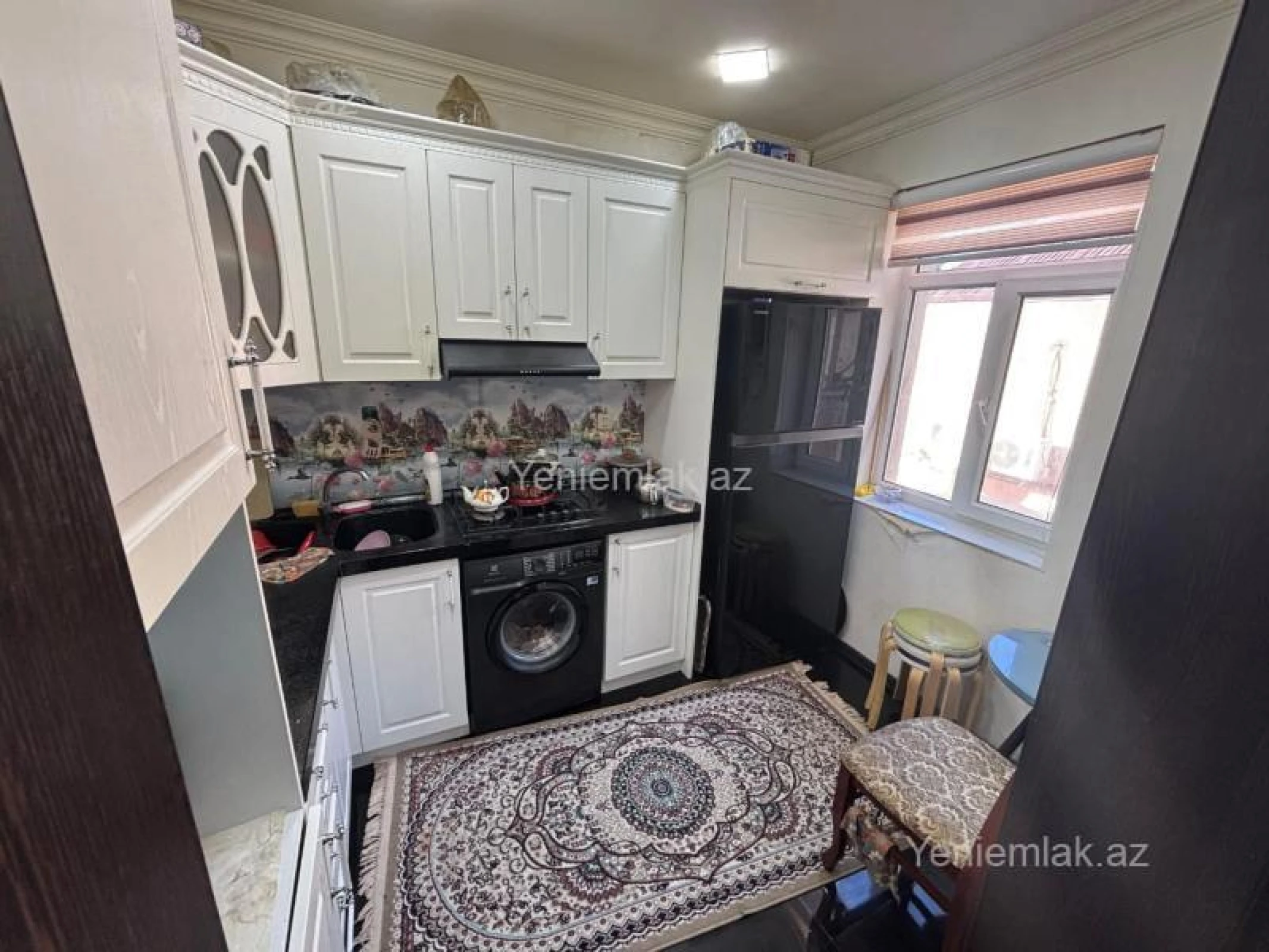 Satılır 3 otaqlı köhnə tikili 75 m²