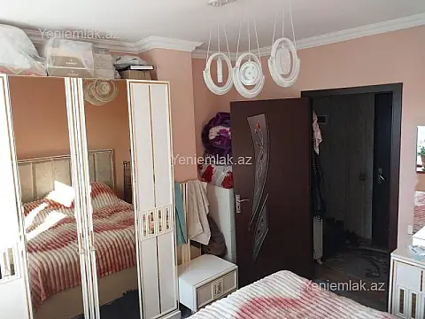 Satılır 3 otaqlı köhnə tikili 75 m²