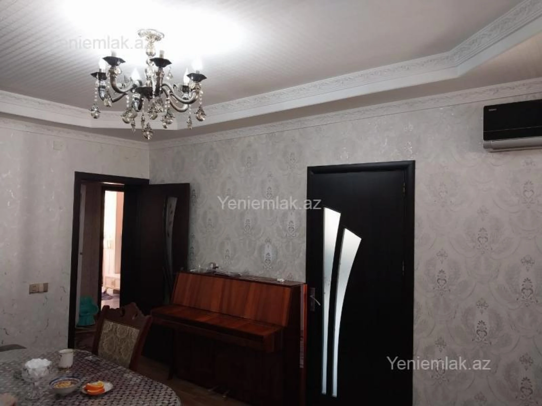 Satılır 3 otaqlı köhnə tikili 75 m²
