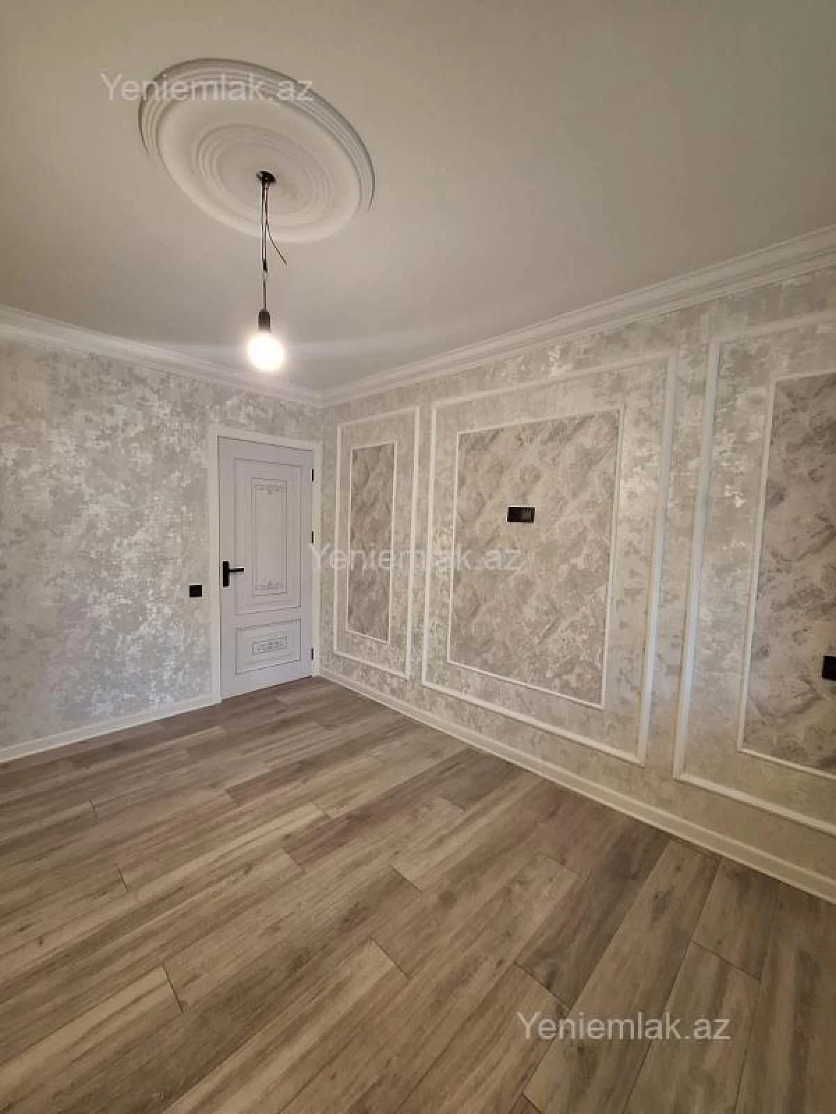 Satılır 2 otaqlı köhnə tikili 60 m²