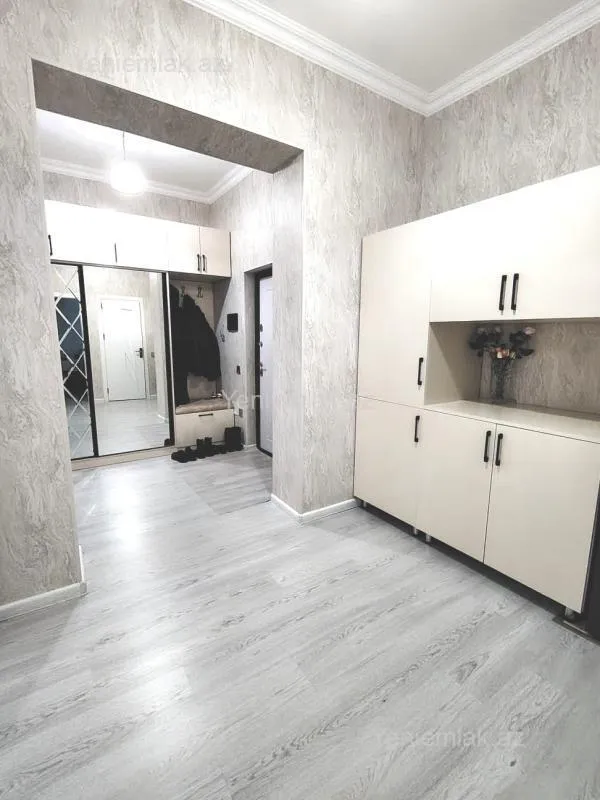 Satılır 2 otaqlı yeni tikili 62 m²