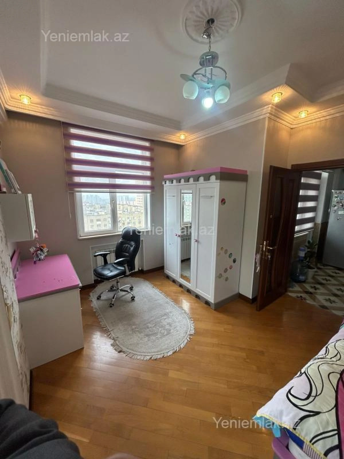 Satılır 3 otaqlı yeni tikili 120 m²