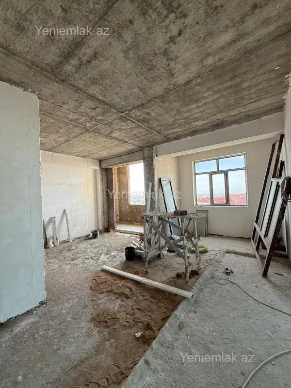 Satılır 3 otaqlı yeni tikili 135 m²
