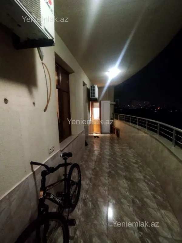 Satılır 4 otaqlı yeni tikili 181 m²