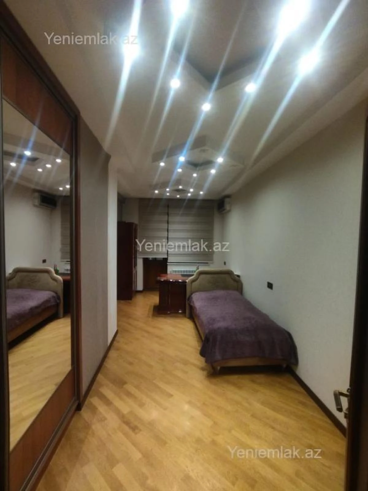 Satılır 4 otaqlı yeni tikili 181 m²