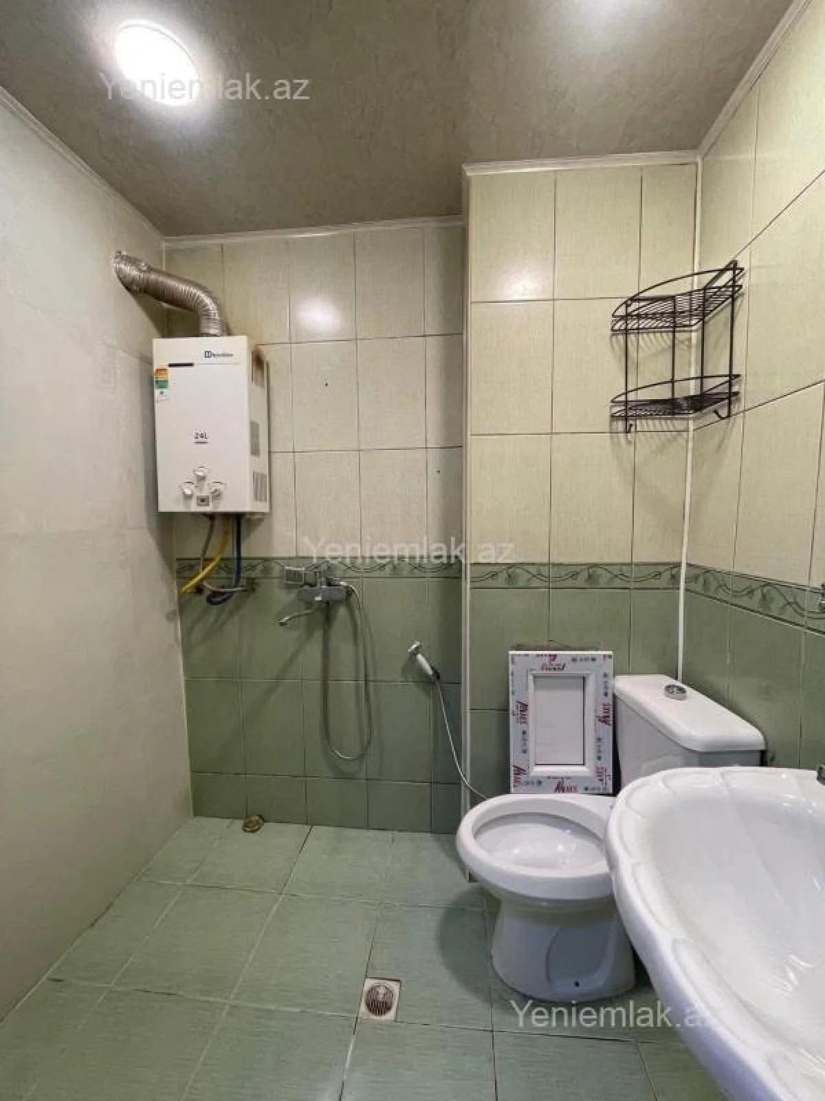 Satılır 3 otaqlı köhnə tikili 70 m²