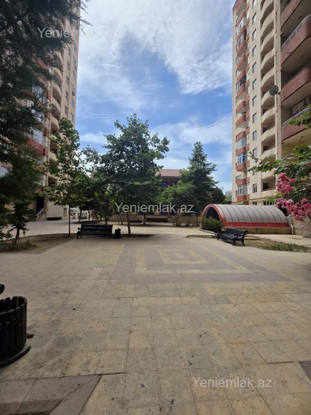 Satılır 2 otaqlı yeni tikili 90 m²