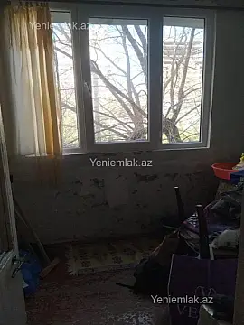 Satılır 3 otaqlı köhnə tikili 70 m²