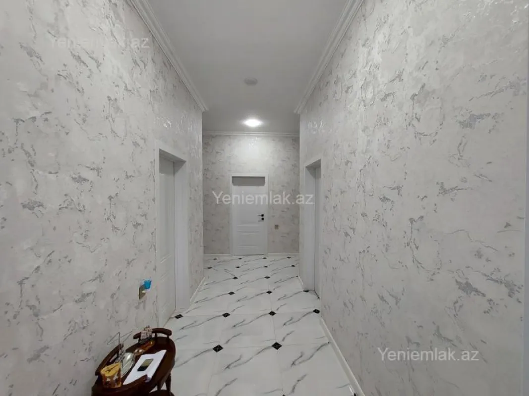 Satılır 4 otaqlı həyət evi 124 m²