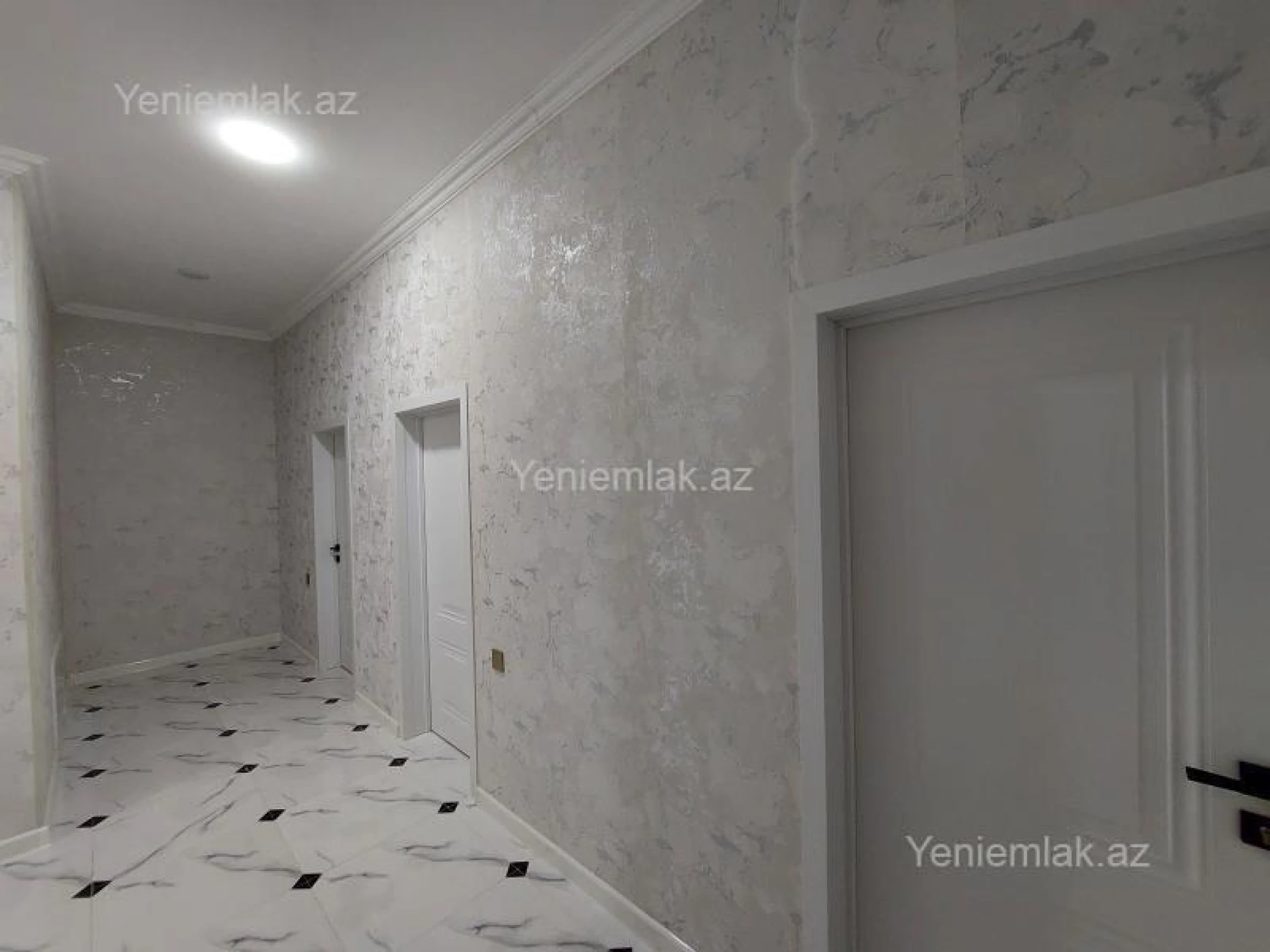 Satılır 4 otaqlı həyət evi 124 m²
