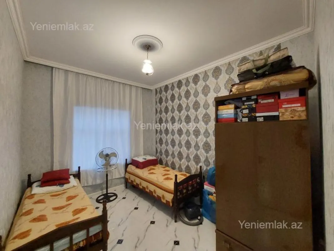 Satılır 4 otaqlı həyət evi 124 m²