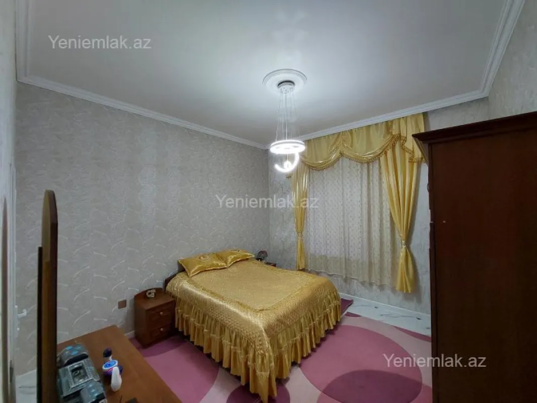 Satılır 4 otaqlı həyət evi 124 m²