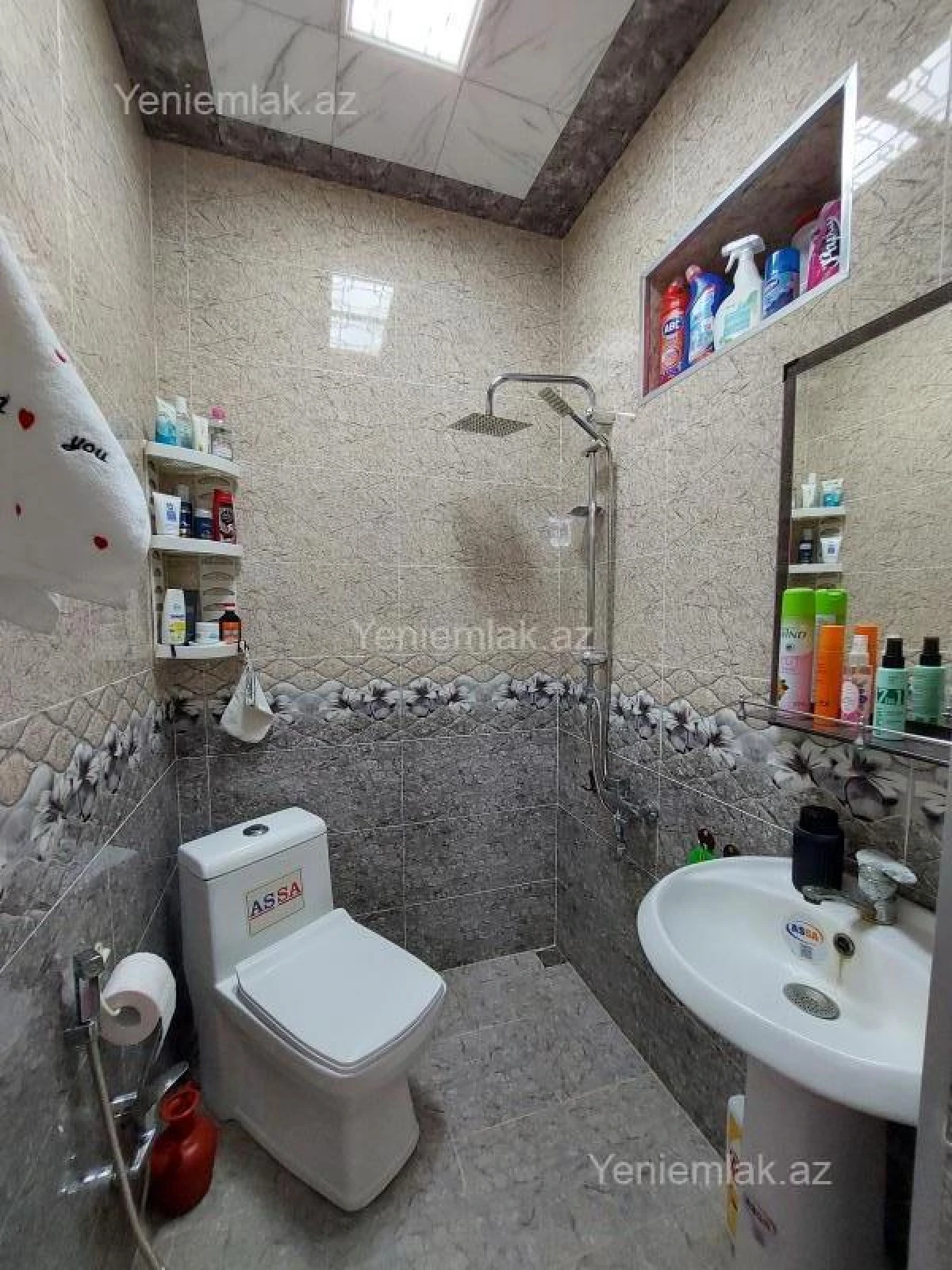 Satılır 4 otaqlı həyət evi 124 m²