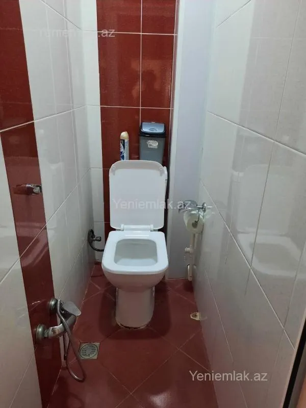 Satılır 2 otaqlı köhnə tikili 54 m²