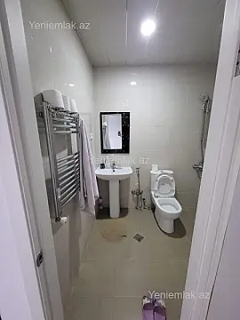 Satılır 2 otaqlı yeni tikili 65 m²