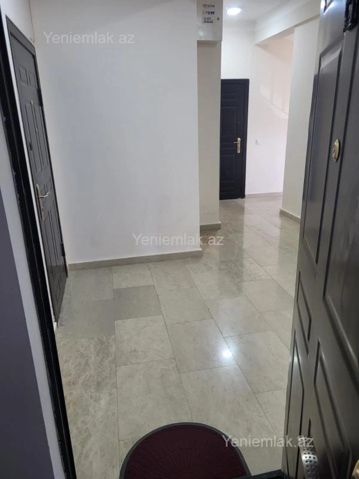 Satılır 2 otaqlı yeni tikili 65 m²