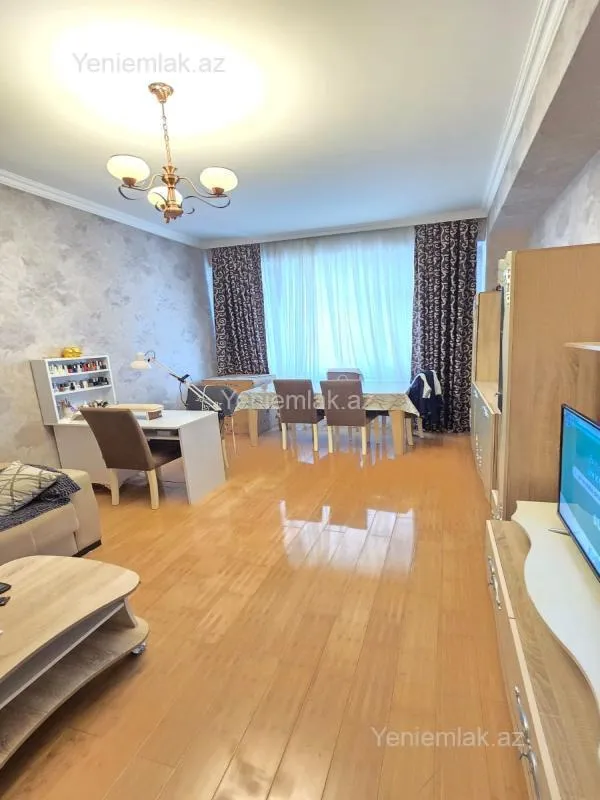 Satılır 2 otaqlı yeni tikili 65 m²