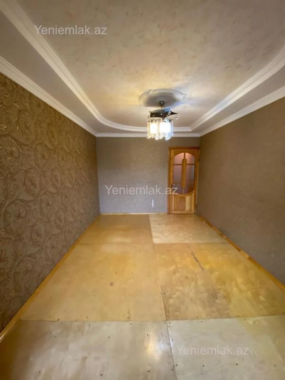 Satılır 3 otaqlı köhnə tikili 63 m²