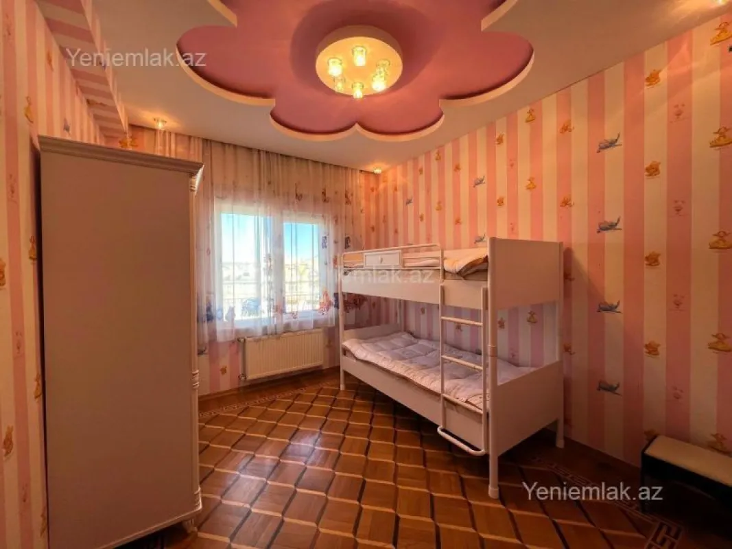 Satılır 4 otaqlı yeni tikili 183 m²