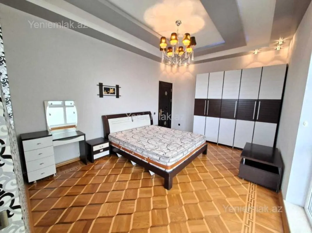 Satılır 4 otaqlı yeni tikili 183 m²