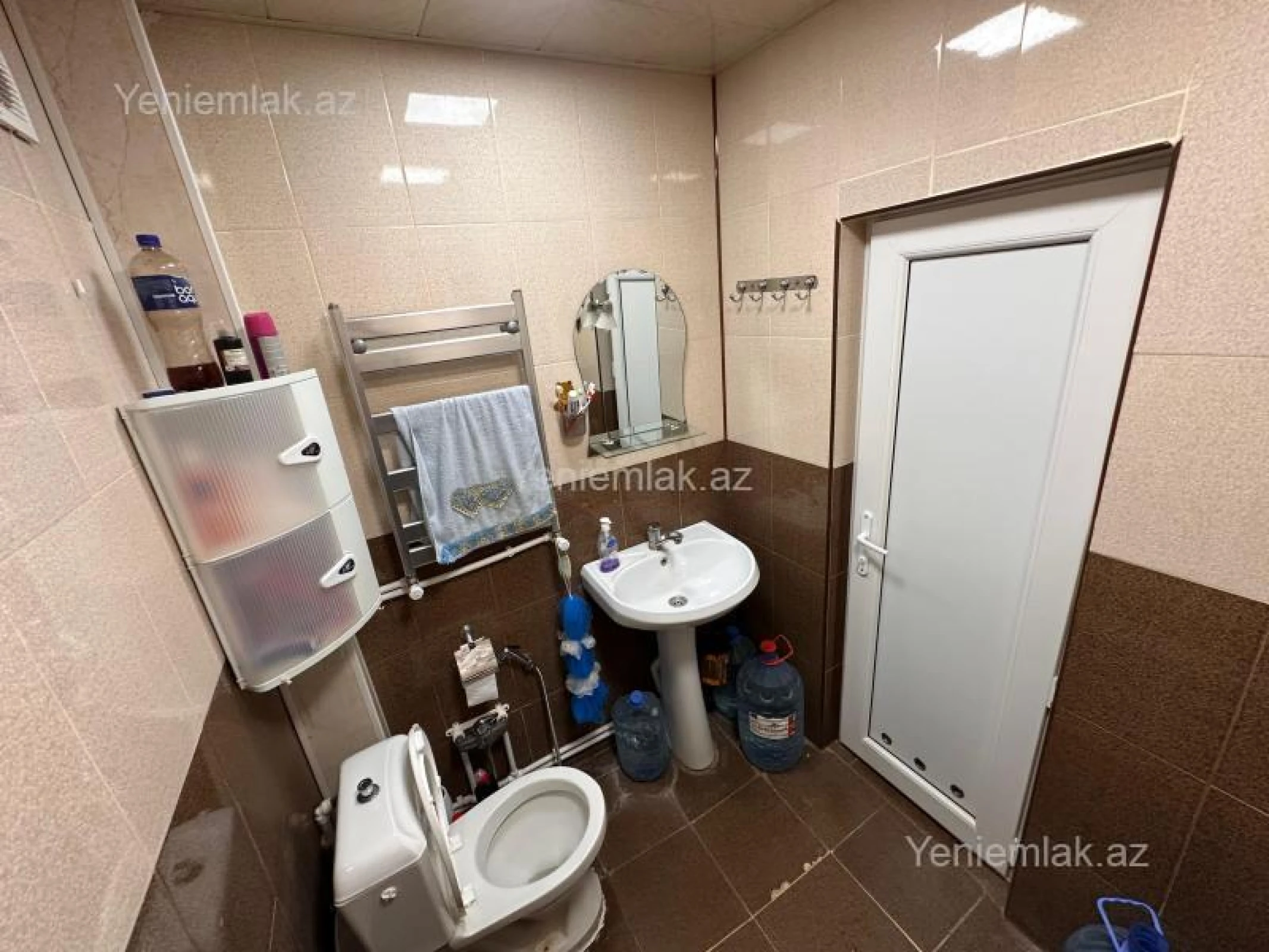 Satılır 2 otaqlı köhnə tikili 52 m²