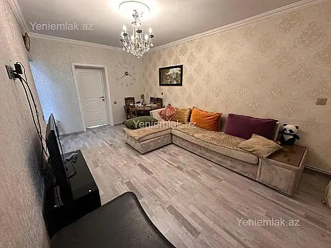 Satılır 2 otaqlı köhnə tikili 52 m²