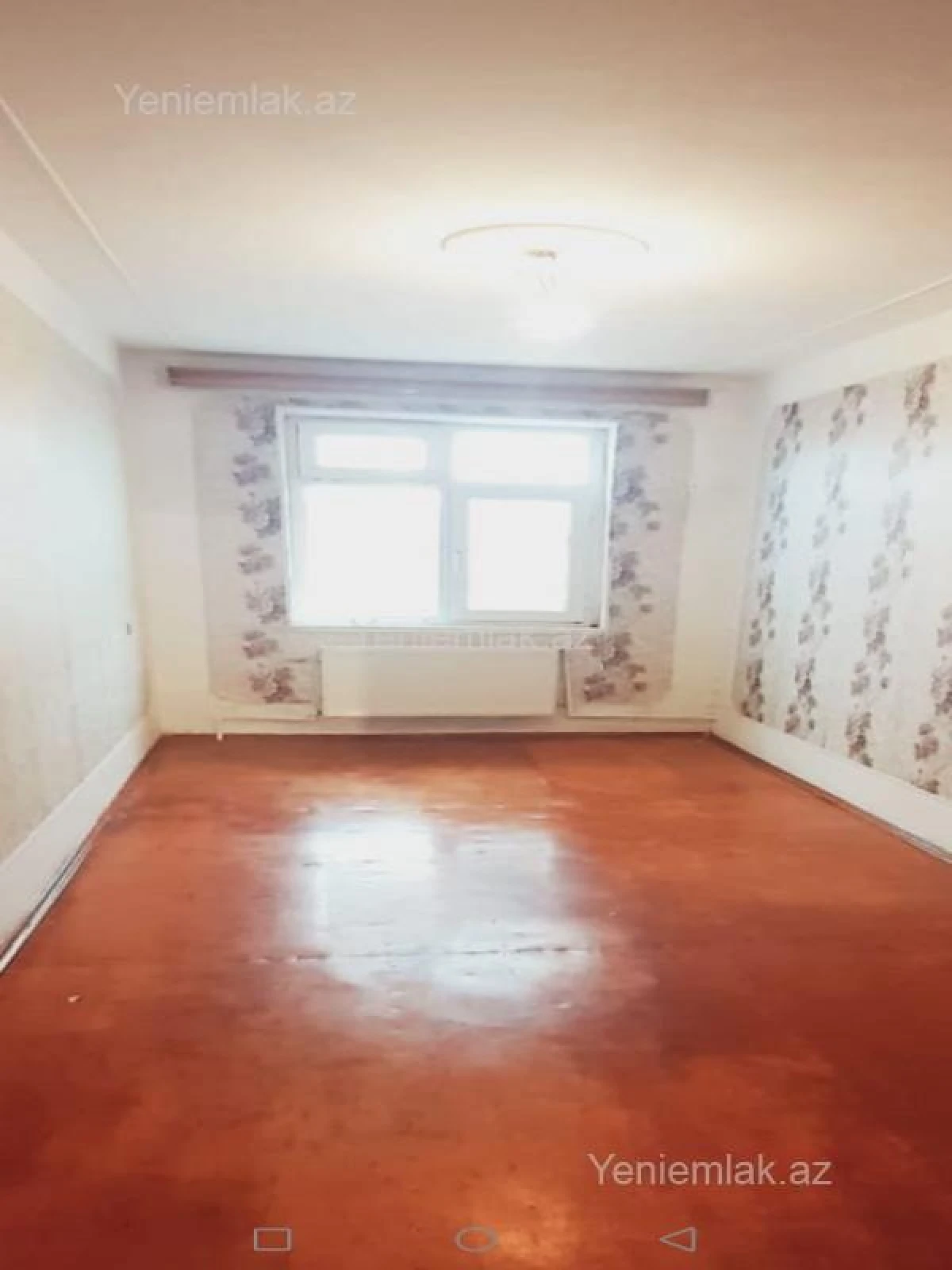 Satılır 2 otaqlı köhnə tikili 52 m²