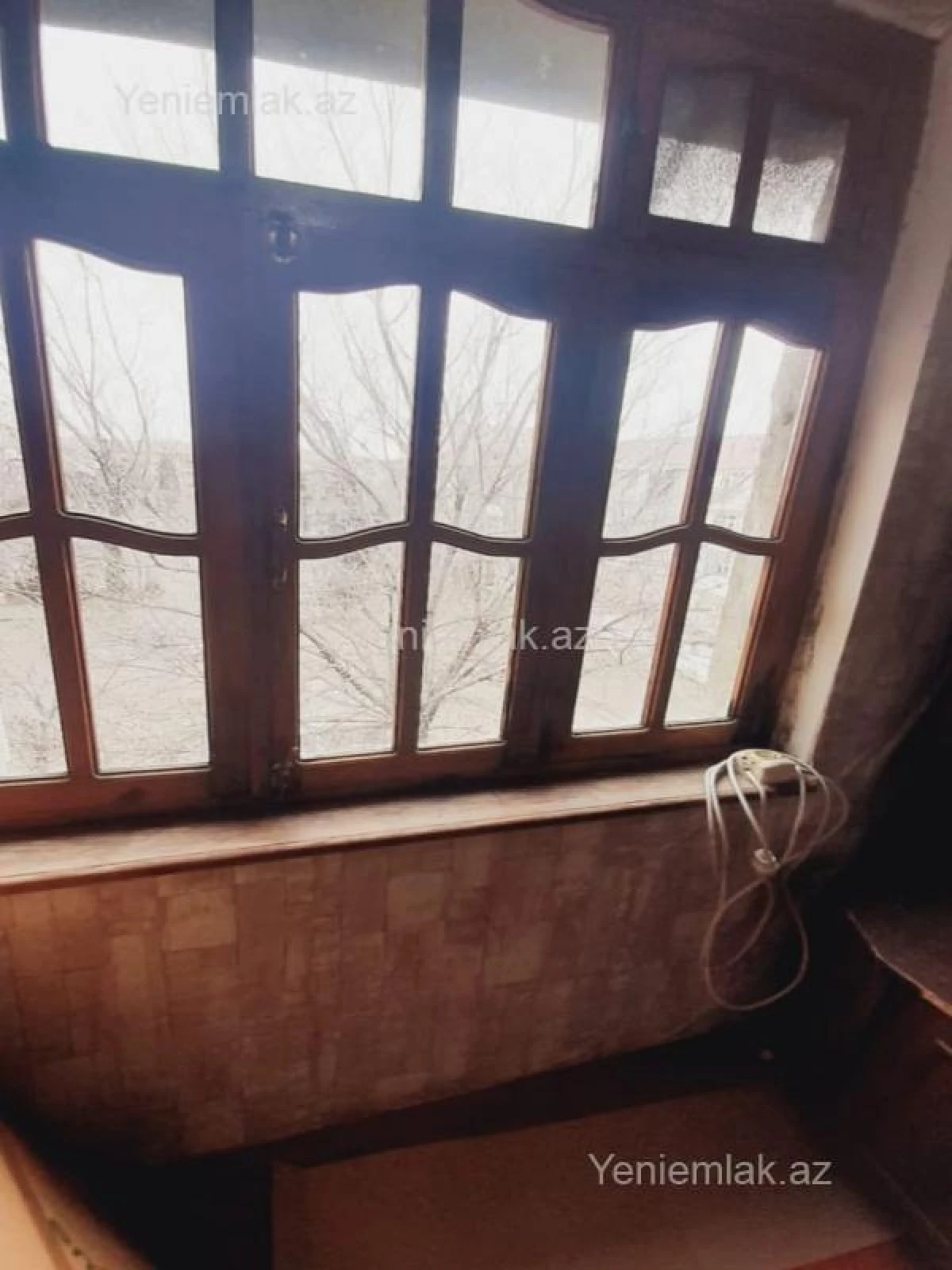 Satılır 2 otaqlı köhnə tikili 52 m²