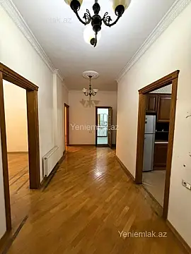 Satılır 4 otaqlı yeni tikili 175 m²