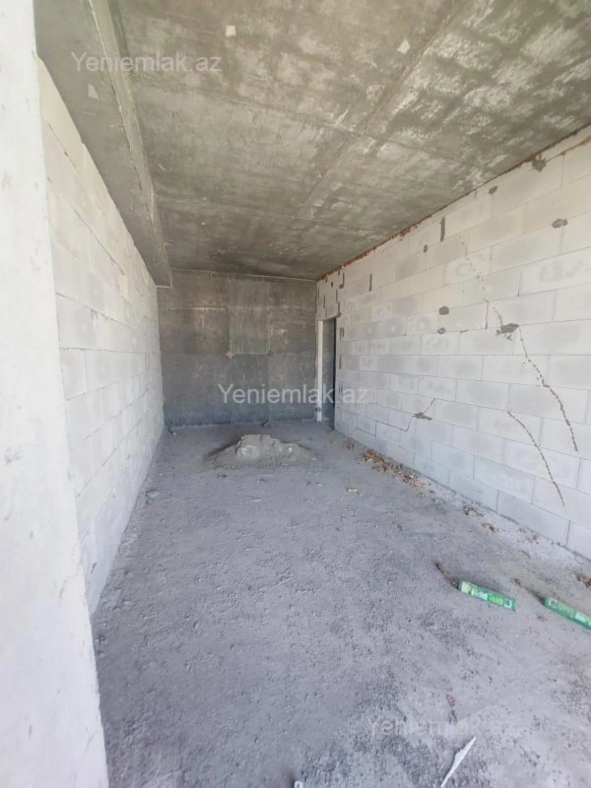 Satılır 2 otaqlı yeni tikili 95 m²