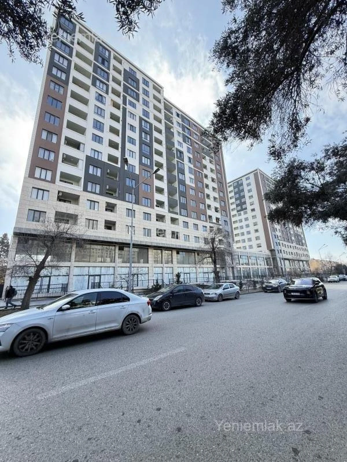Satılır 3 otaqlı yeni tikili 139 m²