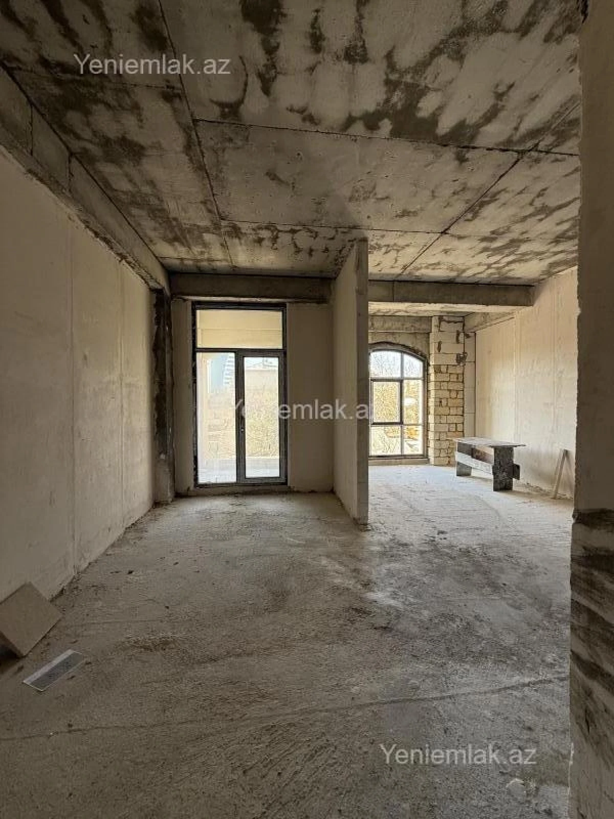 Satılır 3 otaqlı yeni tikili 139 m²