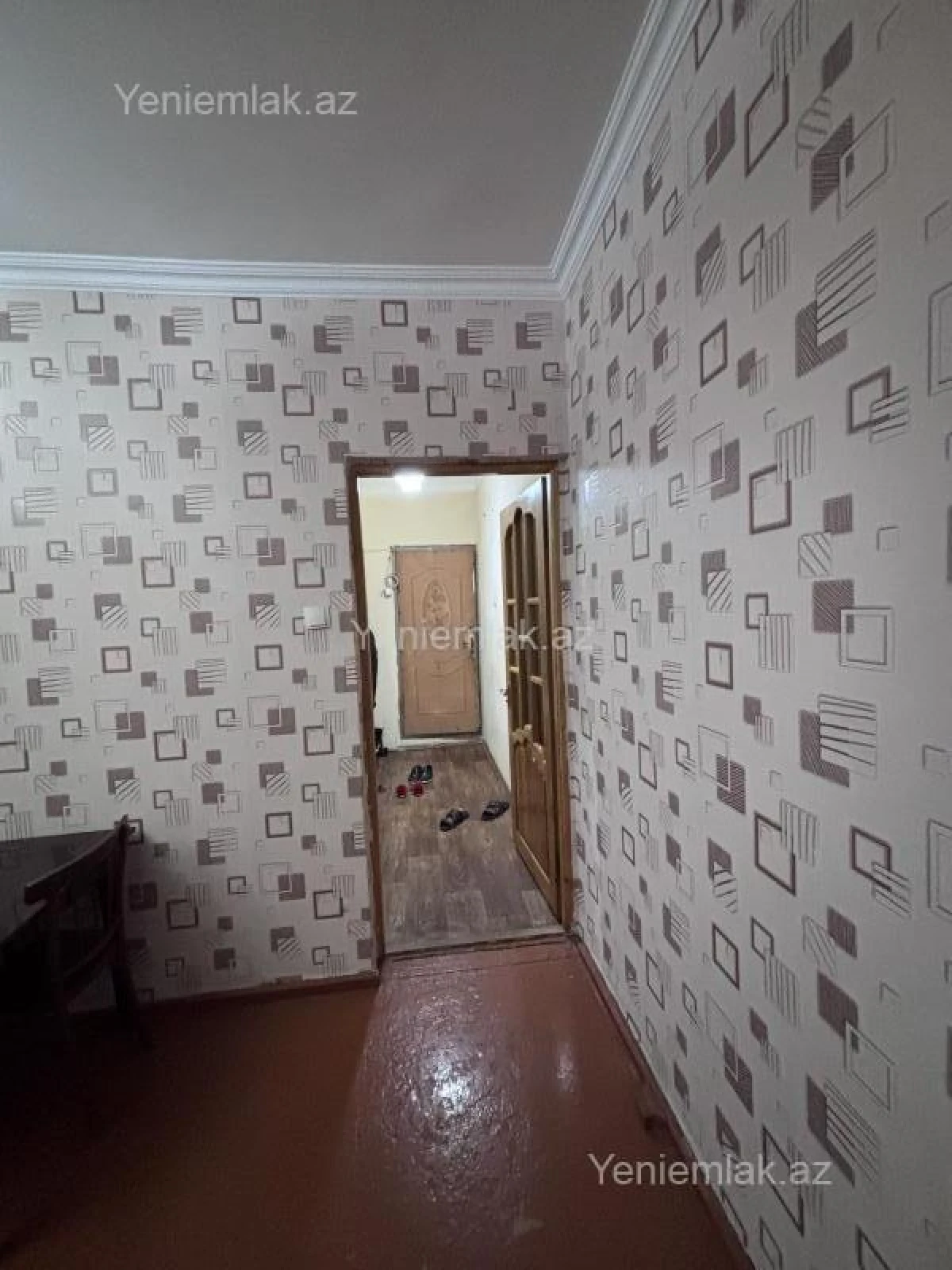 Satılır 1 otaqlı köhnə tikili 43 m²