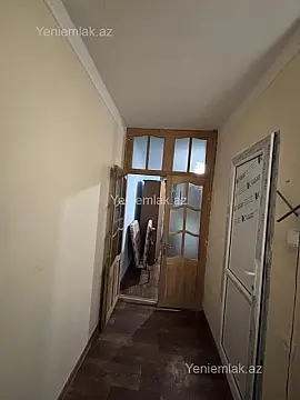 Satılır 1 otaqlı köhnə tikili 43 m²