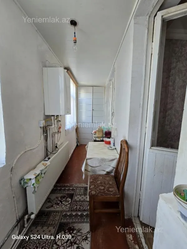 Satılır 1 otaqlı köhnə tikili 35 m²