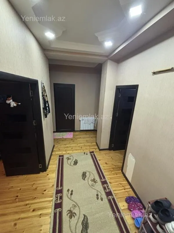 Satılır 3 otaqlı yeni tikili 90 m²