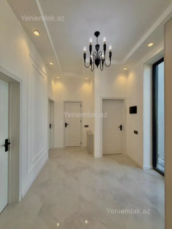 Satılır 4 otaqlı həyət evi 100 m²